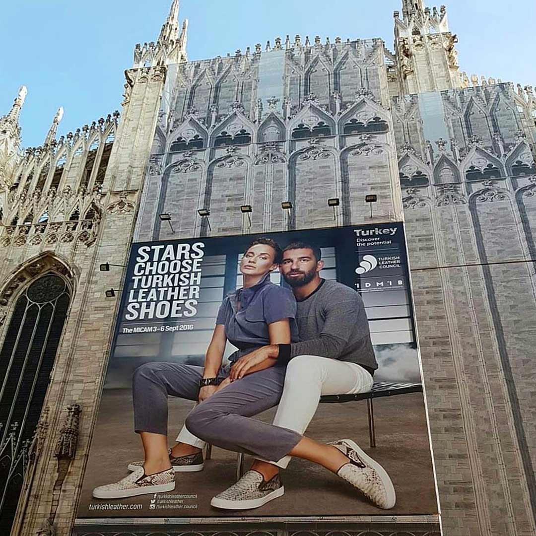 Piazza_del_Duomo_Arda_Turan