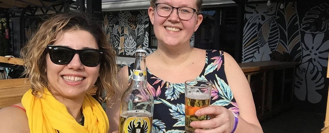 Yatakhane ve yol arkadaşım Rowan